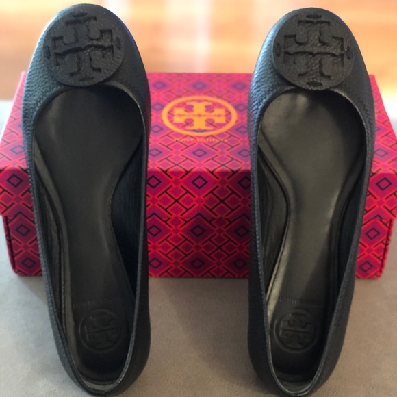Tory Burch Shoes - Tory Burch Black Flats
